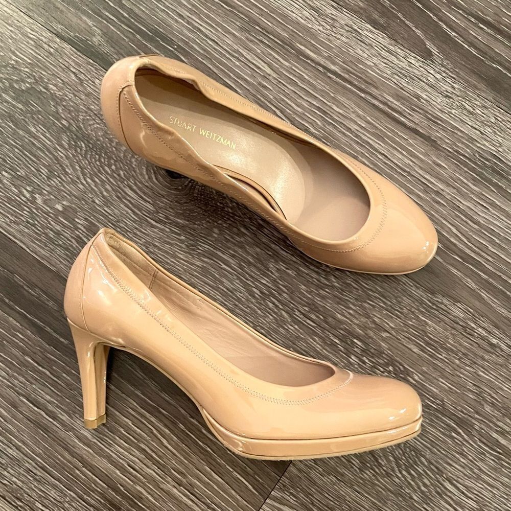 Stuartweitzman Rania Platform Pump In Adobe - image 1